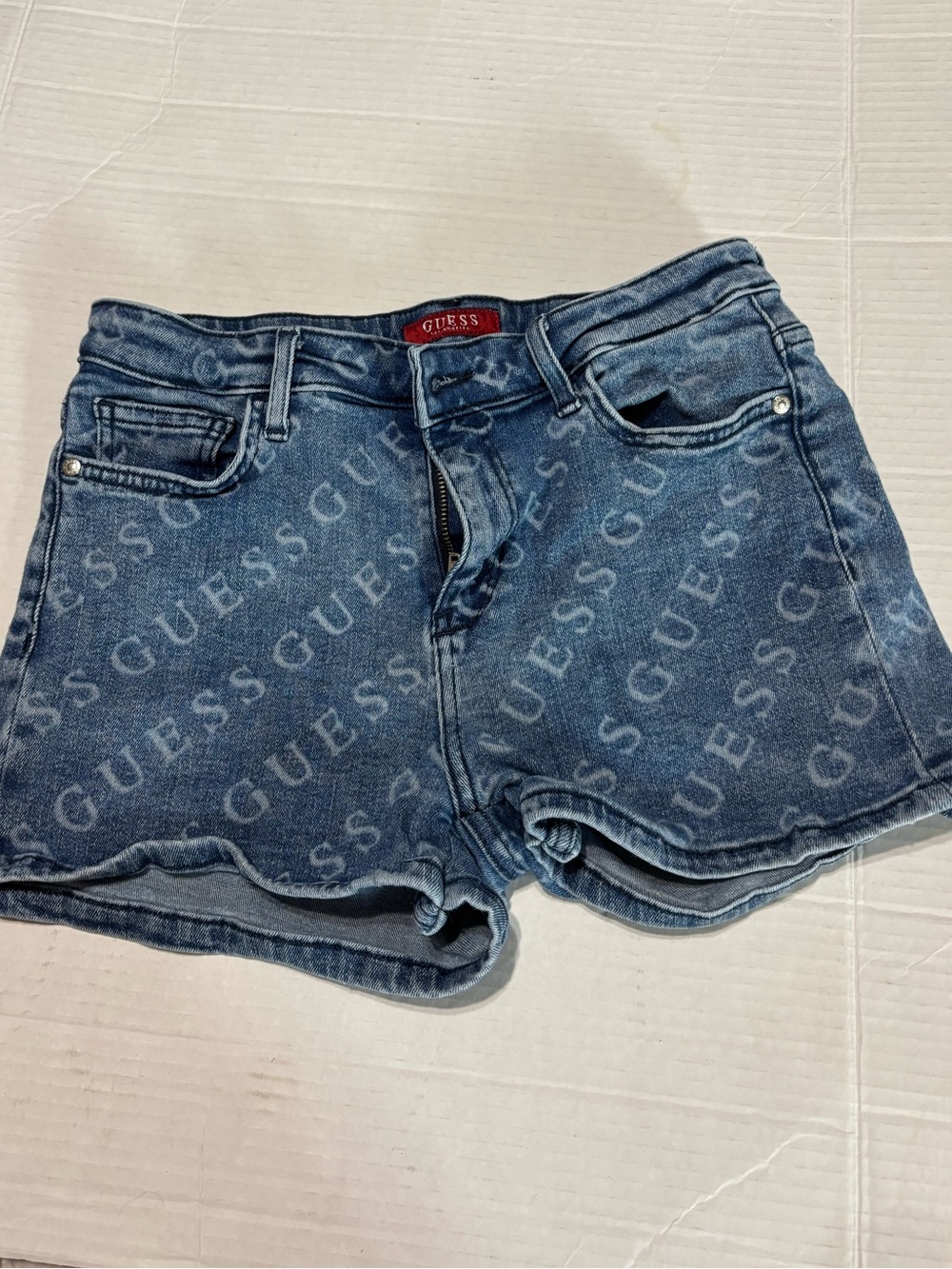 Guess logo denim jean shorts size 29 Y2K festival